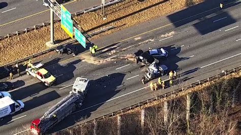 1 dead after multi-car crash on I-95 in North Attleboro