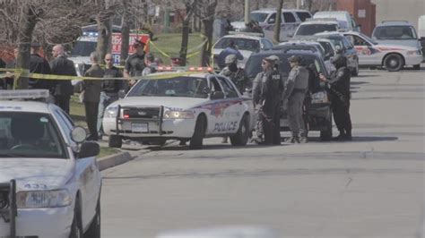 1 dead in Vaughan shooting, 2 found shot in North York; police investigating possible connection