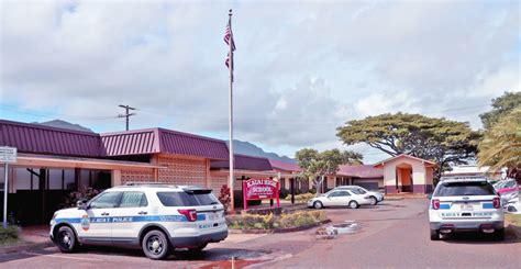 1 detained in school threats - The Garden Island