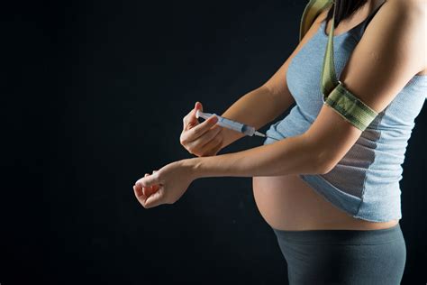 1 in 5 moms belittled, abused or ignored during pregnancy or birth, CDC reports