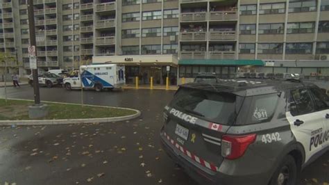 1 person shot at Scarborough apartment building