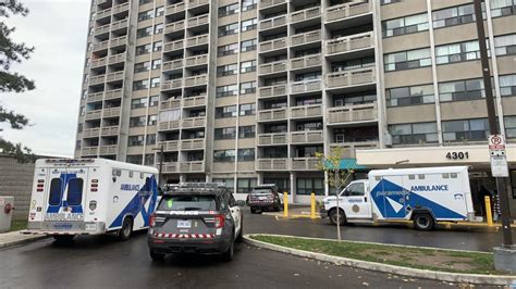 1 person shot at east-end Toronto Community Housing  building