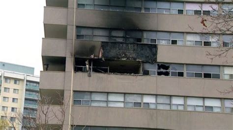1 person without vital signs after being pulled from apartment fire in North York