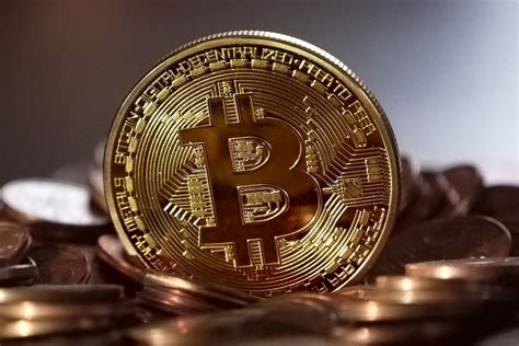 Investavimas į Kriptovaliutas: Kaip Nusipirkti Bitcoin, Etherium?