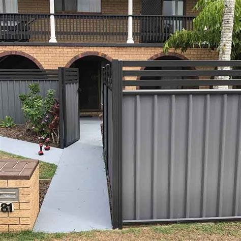 10 BEST Colorbond Fencing in Hervey Bay QLD [2024]