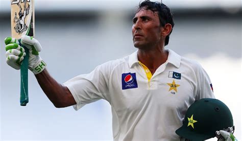 10 Best Pakistani Cricketers of all Time - SocioON