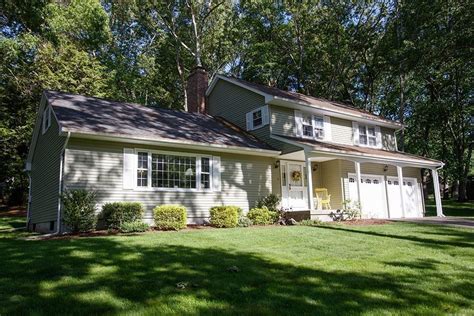 10 Birchwood Dr, Dayville, CT 06241 Redfin