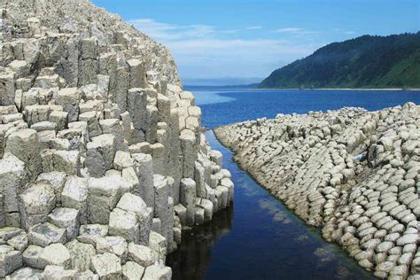 10 Breathtaking Basalt Columns Around the World