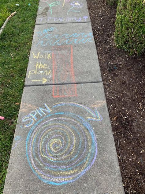 10 Creative Ways to Use Sidewalk Chalk - Big Love …