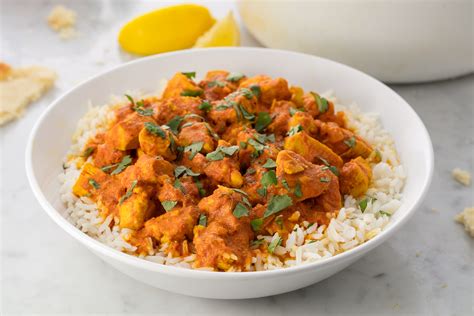 10 Delicious Side Dishes to Complete Your Chicken Curry Feast