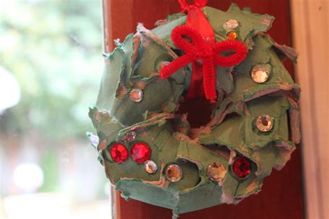 10 Egg-cellent Crafts for Recycling Empty Egg Crates - KiwiCo - raincitystudios.com