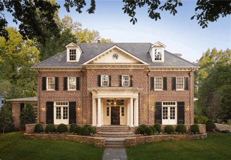 10 Exterior Paint Colors for Brick Homes Red brick house ... - Pinterest