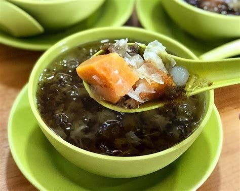 10 Local Desserts That Singaporeans Simply Love & Adore