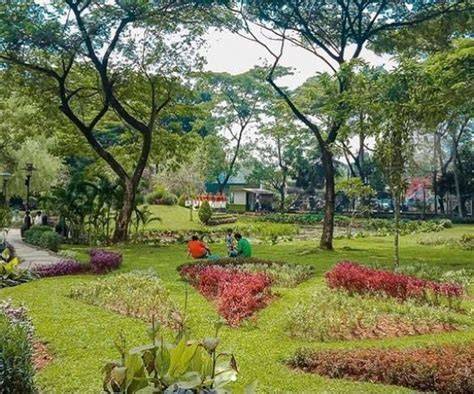 10 Taman Terbaik di Indonesia - Tripadvisor - raincitystudios.com
