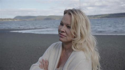 10 Things We Learned From Pamela Anderson’s Memoir