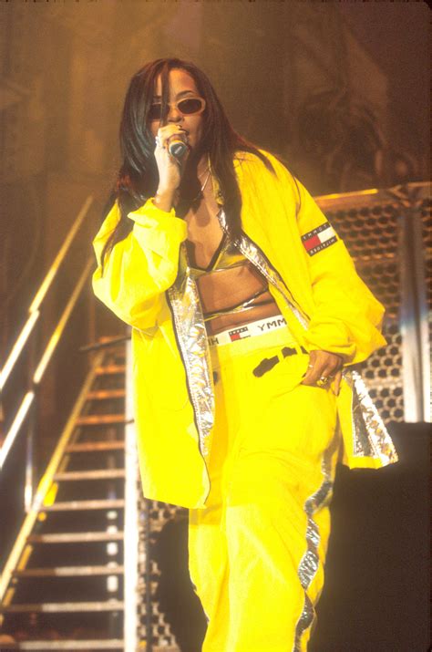 10 Times Aaliyah’s Cyber-Futuristic Tomboy Style Defined The ’90s ...