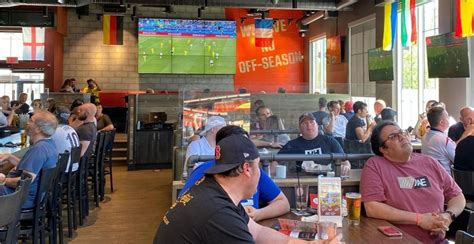 10 best sports bars to watch a game in Edmonton