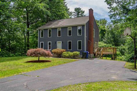 4 beds. 2.5 baths. 2,700 sq ft. 154 High Range Rd, Londonderry, NH 03053. View more homes. Nearby homes similar to 10 Westminster Dr have recently sold between $400K to $852K at an average of $250 per square foot. 42 Barkland Dr, Derry, NH 03038.. 