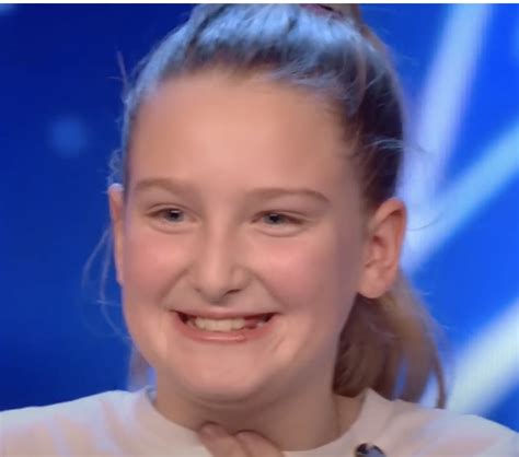 10-Year-Old SUPERSTAR wins Alesha