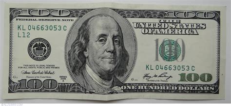 100 dollar 2006 series. Nov 1, 2021 · $100 Note Issued 1996 - 2013 All U.S. currency remains legal tender, regardless of when it was issued. Key Security Features Security Thread Hold the note … 