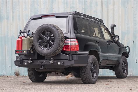 This roof rack system allows for mounting almost anything, freei