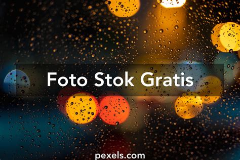 100.000+ Foto Hujan Malam Terbaik · Unduh Gratis 100% - Pexels