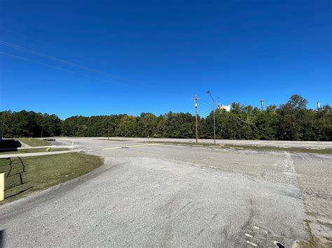 View detailed information about property 222 Facet Rd, Henderson, NC 27537 including listing details, property photos, school and neighborhood data, and much more. Realtor.com® Real Estate App .... 