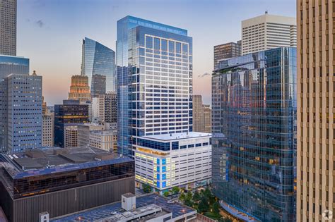 1000 main st
