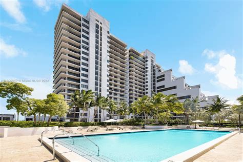 1000 venetian way. 3 beds, 2.5 baths, 2010 sq. ft. condo located at 1000 Venetian Way #2002, Miami Beach, FL 33139 sold for $1,175,000 on Nov 9, 2016. MLS# A10073405. Incredible space and views from this original uni... 