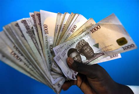 1000000 naira to dollar. The naira depreciation followed increased demand for dollars despite slight increase in FX liquidity. Read also: Naira Faces Further Weakness Amid Dollar Shortage, Fitch Says The daily foreign exchange market turnover increased by 17.97 percent to $95.70 million on Wednesday from $81.12 million recorded on Tuesday. 