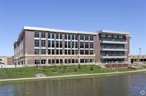 CNA Building. Sioux Falls, 57103. Get a quote Book a tour. View gallery. About CNA Building. Convenient workspace packed with amenities. Sioux Falls has a long history …. 