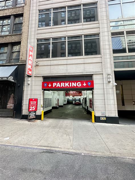 1010 6TH AVE GARAGE - 70 W 38th St, Manhattan, NY