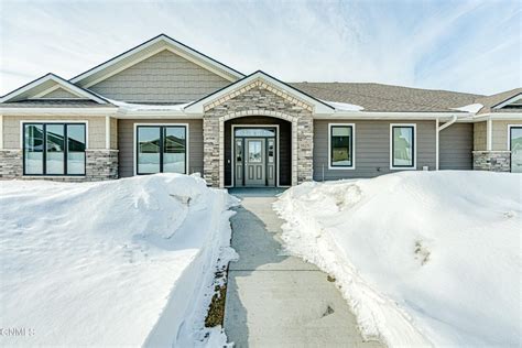 1025 Limited Ln, Bismarck, ND 58503 realtor.com®