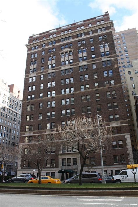 1035 park avenue. 1035 Park Ave #5B, Manhattan, NY 10028 is currently not for sale. The -- sqft condo home is a 2 beds, 3 baths property. This home was built in 1926 and last sold on 2022-08-26 for $2,950,000. View more property details, sales history, and Zestimate data on … 