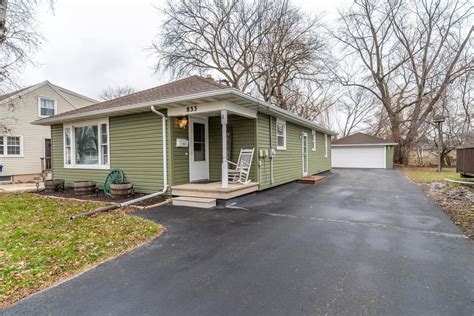 104 Appleton St, Menasha, WI 54952 MLS# 50243113 Redfin