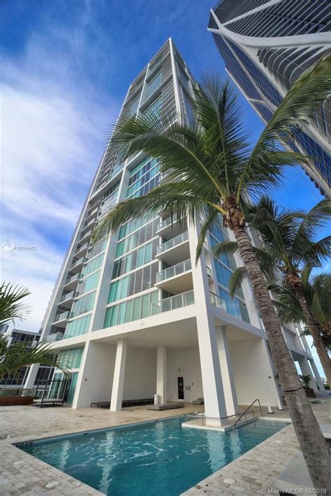 1040 biscayne blvd. 1040 Biscayne Blvd #3406 is a 1,123 square foot condo with 2 bedrooms and 2.5 bathrooms. This home is currently off market - it last sold on March 25, 2022 for $615,000 How many photos are available for this home? 
