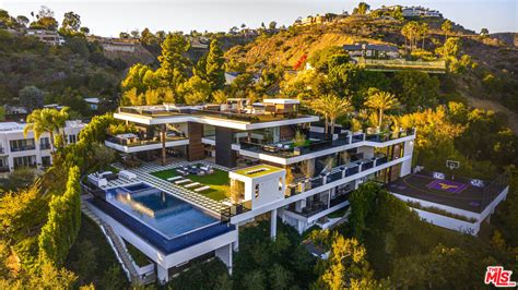 THE BEVERLY HILLS ESTATES INC DRE# 01774287 & DRE# 01496786 8878 Sunset Blvd., West Hollywood, CA 90069 310.626.4248 | info(at)thebeverlyhillsestates(dotted)com