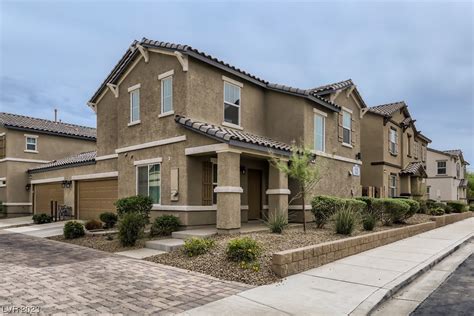 1048 Spotted Saddle St, Henderson, NV 89015 - Redfin