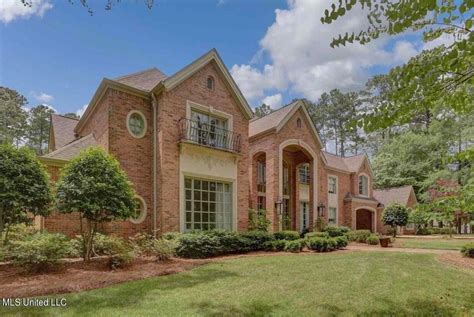 105 Longleaf Ln , Madison, MS 39110 is a single-family home listed for-sale at $1,325,000. The 7,584 sq. ft. home is a 5 bed, 5.0 bath property. View more property details, sales history and Zestimate data on Zillow. MLS # 4037030. 