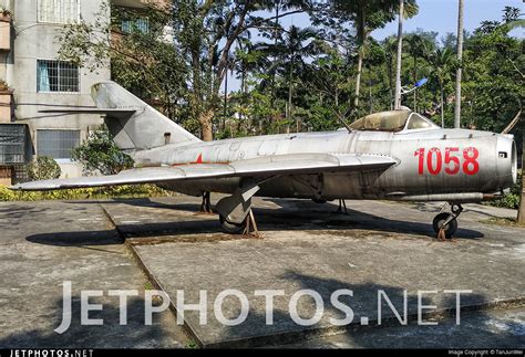 1058 Shenyang J5 China Air Force TanJunWei JetPhotos