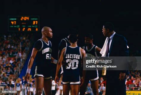 106 Georgetown Basketball 1984 Premium High Res Photos