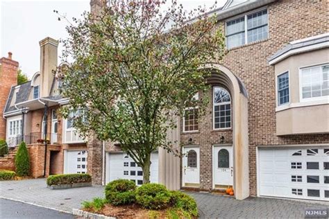104 STONEGATE TRAIL CRESSKILL, NJ, 07626. Other Prope