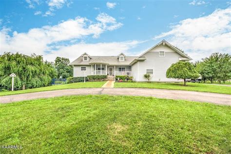 1067 Farm Rd, Newport, TN 37821 3 Bed, 2 Bath SingleFamily Home