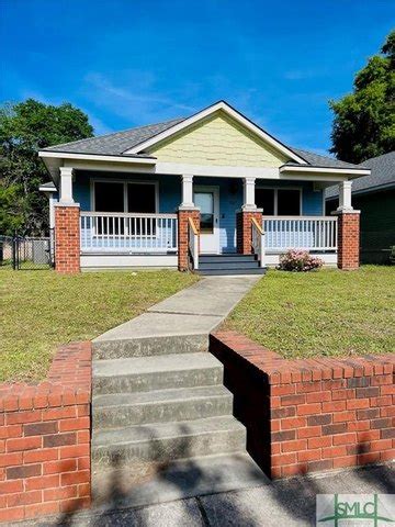 107 Crescent Drive, Savannah, GA 31404 Compass