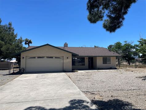 10802 Arroyo Ave Hesperia, CA 92345