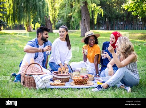 109,700+ Park Picnic Stock Photos, Pictures & Royalty-Free …