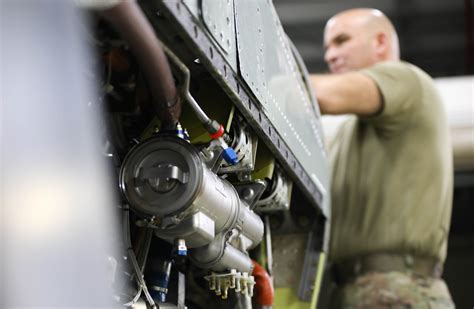 109th Airlift Wing builds 3.5 engine for LC130 Hercules