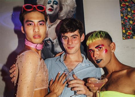 11 Best Gay Clubs & Bars in Miami For the Ultimate Boys Night Out