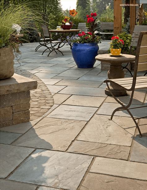 11 Creative Ideas How to Improve Concrete Backyards Simphome