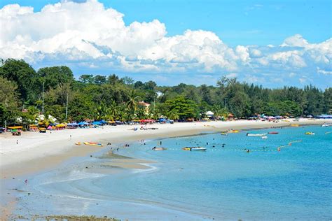 11 Hotel Terbaik di Dekat Pantai Teluk Dalam - Agoda.com